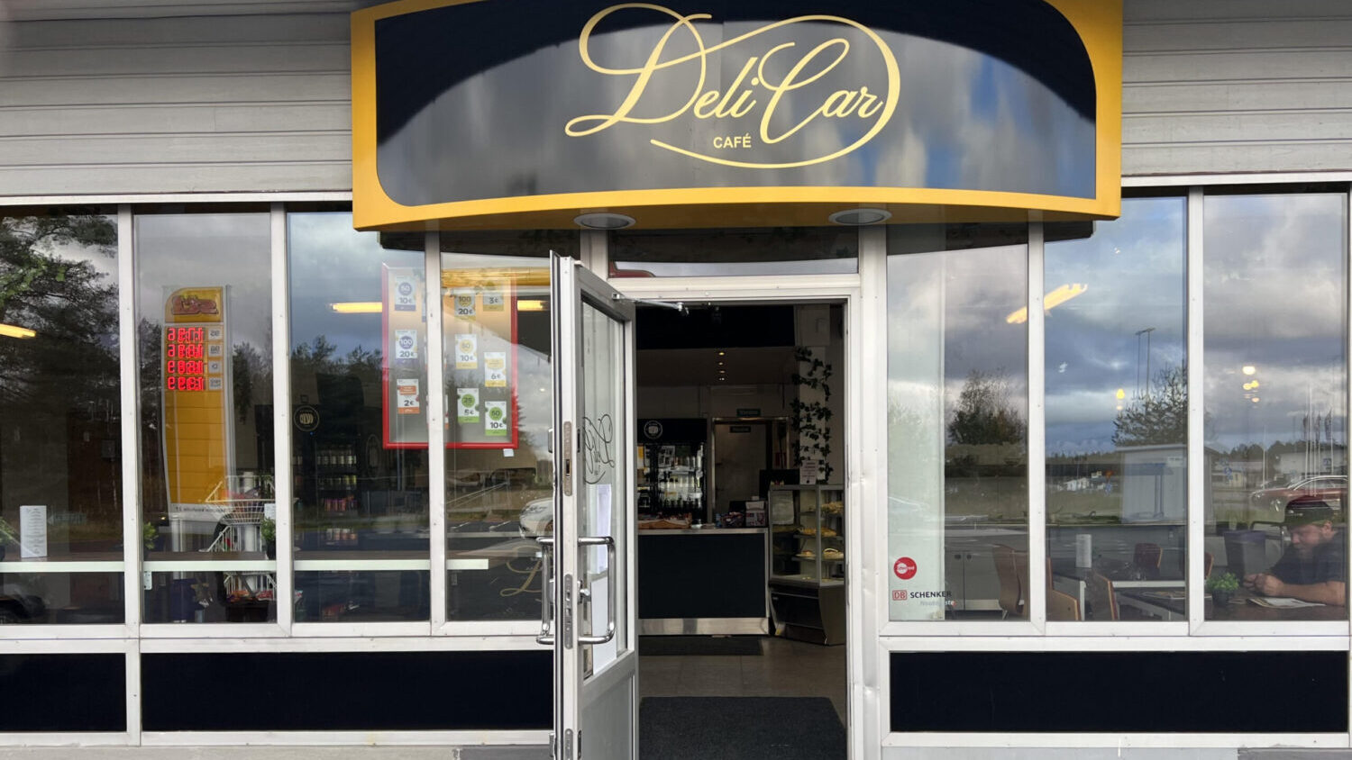 DeliCar Café Moisio